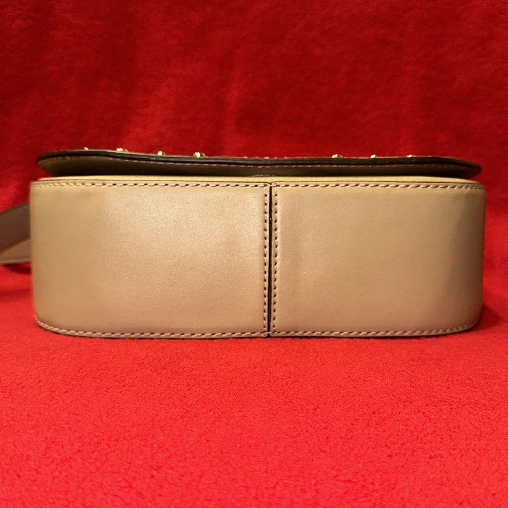 Price Firm Michael Kors Samira Tan Gold Studded Leather Flap Messenger Crossbody - Picture 13 of 13
